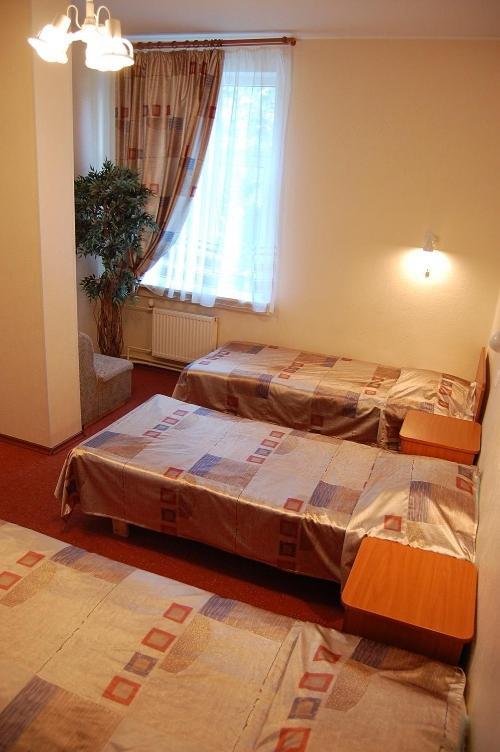 Hotel Krunk Sillamäe Habitación foto